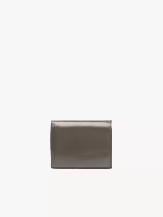 Kleine Chloé Iconic Trifold mit Münzfach aus glänzendem Leder