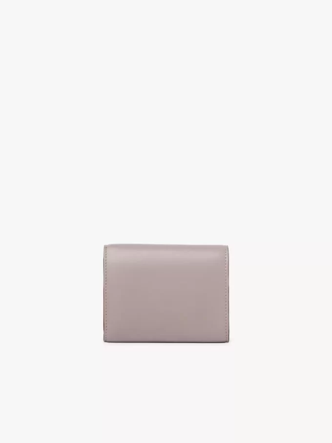 Kleine Chloé Iconic Trifold mit Münzfach aus glänzendem Leder
