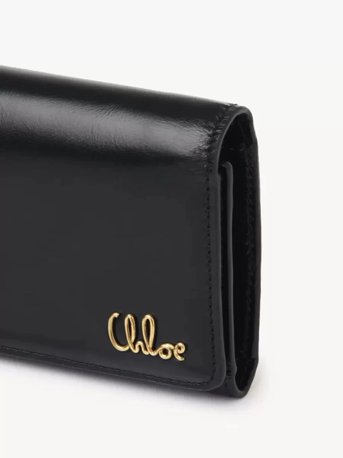 Kleine Chloé Iconic Trifold mit Münzfach aus glänzendem Leder