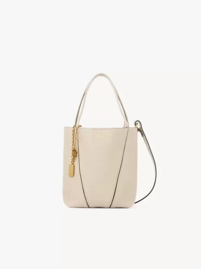 Kleine Chloé Spin Tote Bag aus genarbtem Leder Kleine Chloé Spin Tote Bag aus genarbtem Leder