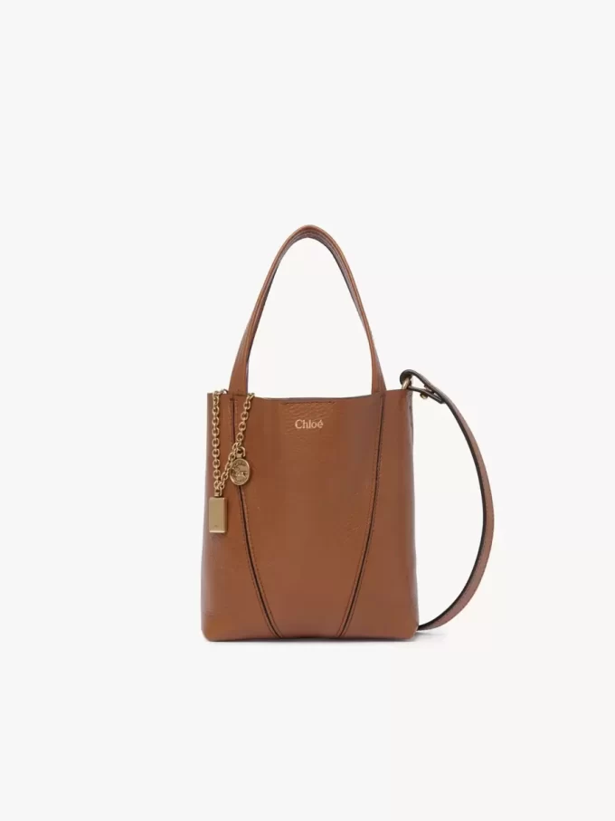 Kleine Chloé Spin Tote Bag aus genarbtem Leder