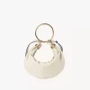 Kleine Hobo-Tasche mit Armband aus genarbtem Leder Kleine Hobo-Tasche mit Armband aus genarbtem Leder