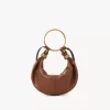 Kleine Hobo-Tasche mit Armband aus genarbtem Leder Kleine Hobo-Tasche mit Armband aus genarbtem Leder