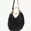 Kleine Hobo-Tasche mit Armband aus Leder mit Fransen Kleine Hobo-Tasche mit Armband aus Leder mit Fransen