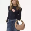 Kleine Hobo-Tasche mit Schlangenarmband aus genarbtem Leder