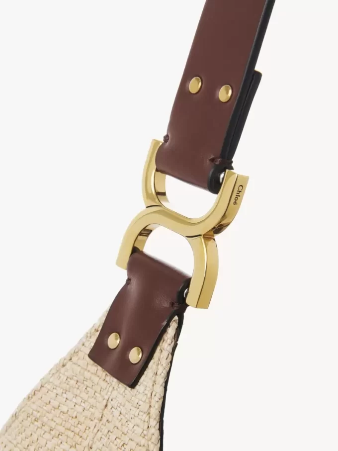 Kleine Marcie Hobo-Tasche aus Fasern mit Bast-Effekt