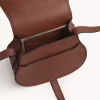 Kleine Marcie Satteltasche aus genarbtem Leder Kleine Marcie Satteltasche aus genarbtem Leder