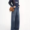 Kleine Marcie Satteltasche aus genarbtem Leder Kleine Marcie Satteltasche aus genarbtem Leder