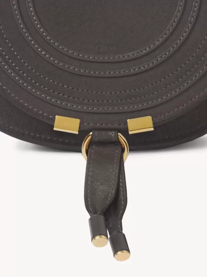 Kleine Marcie Satteltasche aus Wildleder