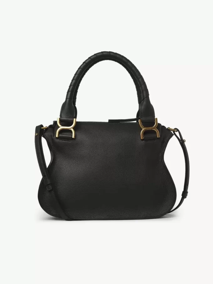 Kleine Marcie-Tasche aus genarbtem Leder Kleine Marcie-Tasche aus genarbtem Leder