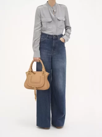 Kleine Marcie-Tasche aus genarbtem Leder