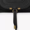 Kleine Marcie-Tasche aus genarbtem Leder Kleine Marcie-Tasche aus genarbtem Leder