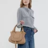 Kleine Marcie-Tasche aus genarbtem Leder Kleine Marcie-Tasche aus genarbtem Leder