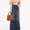 Kleine Marcie-Tasche aus genarbtem Leder Kleine Marcie-Tasche aus genarbtem Leder
