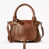 Kleine Marcie-Tasche aus glänzendem Leder Kleine Marcie-Tasche aus glänzendem Leder