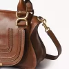 Kleine Marcie-Tasche aus glänzendem Leder Kleine Marcie-Tasche aus glänzendem Leder