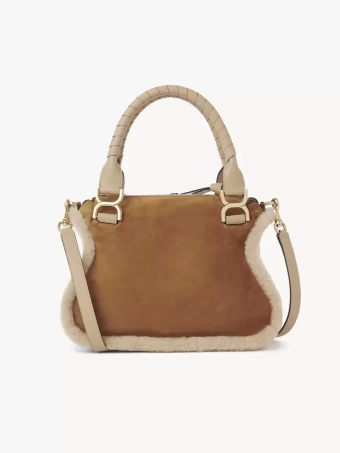 Kleine Marcie-Tasche aus Wildleder und Lammfell Kleine Marcie-Tasche aus Wildleder und Lammfell