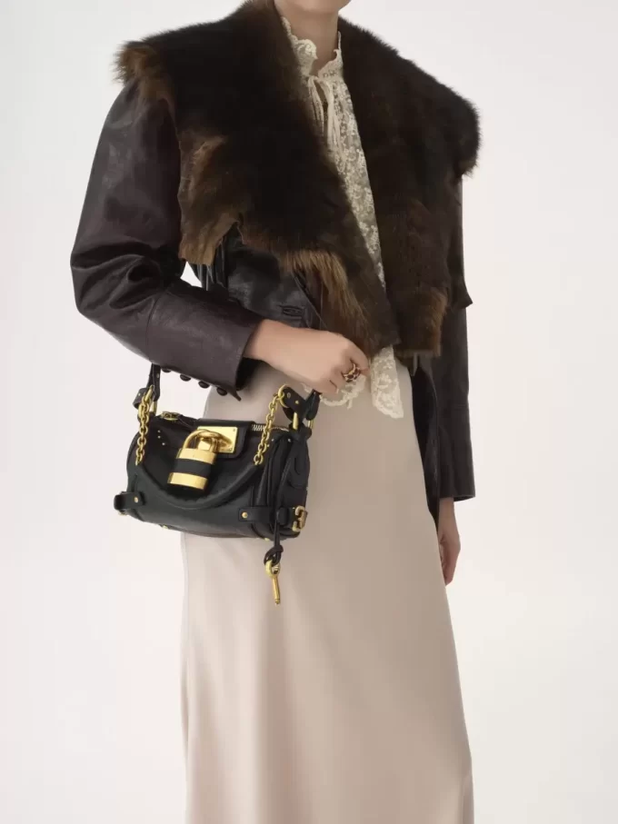 Kleine Paddington-Kettentasche aus genarbtem Leder