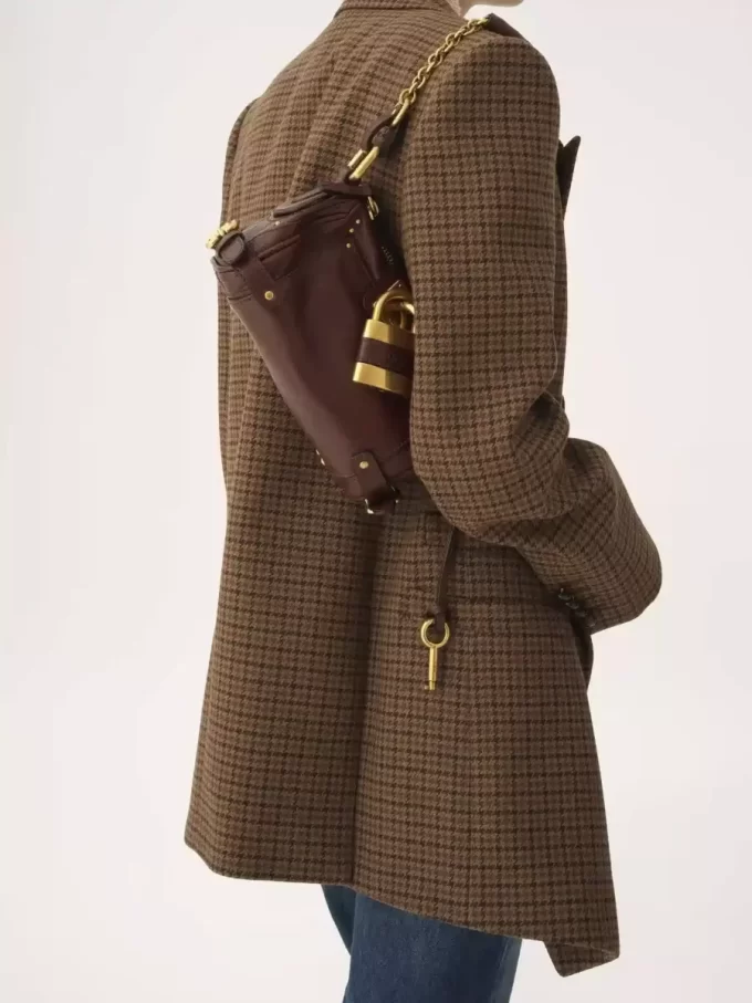 Kleine Paddington-Kettentasche aus genarbtem Leder