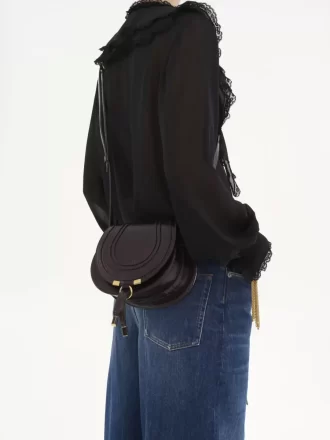 Kleine Satteltasche Marcie aus glänzendem Leder