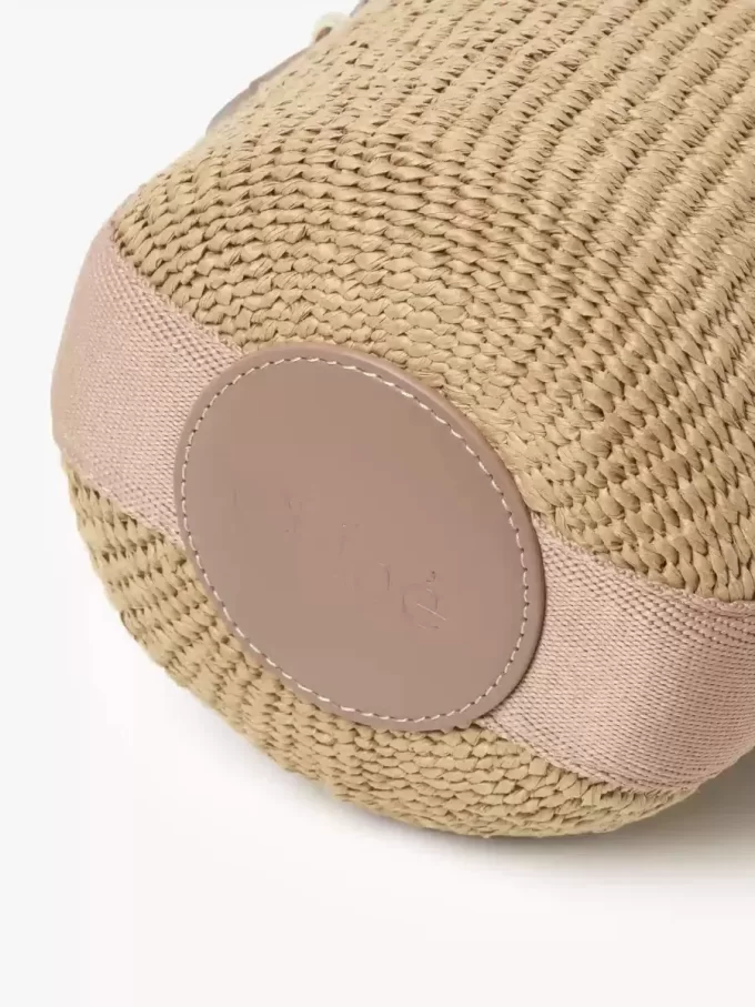 Kleiner Woody-Korb aus Naturfasern Kleiner Woody-Korb aus Naturfasern