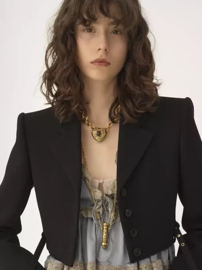 Kurze Spencer-Jacke aus Wollkrepp