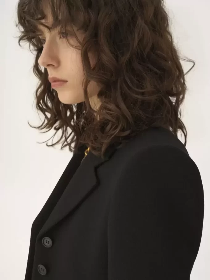 Kurze Spencer-Jacke aus Wollkrepp