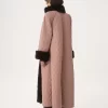Langer Hybridmantel aus technischem Satin