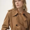 Langer Trenchcoat aus Baumwollgabardine Langer Trenchcoat aus Baumwollgabardine