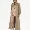 Langer Trenchcoat mit hohem Kragen aus Baumwollgabardine Langer Trenchcoat mit hohem Kragen aus Baumwollgabardine