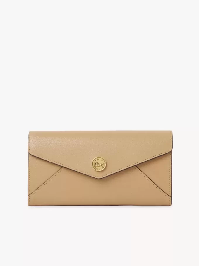 Langes Envelope-Portemonnaie mit Klappe aus genarbtem Leder Langes Envelope-Portemonnaie mit Klappe aus genarbtem Leder