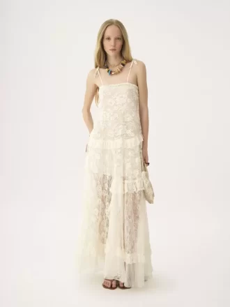 Langes Kleid mit dünnen Trägern aus bestickter Spitze