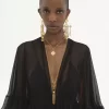 Langes Kleid mit V-Ausschnitt aus Crêpe-Satin Langes Kleid mit V-Ausschnitt aus Crêpe-Satin