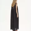 Langes Unterkleid aus Seidencharmeuse und Spitze Langes Unterkleid aus Seidencharmeuse und Spitze
