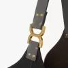 Marcie Hobo-Tasche aus genarbtem Leder Marcie Hobo-Tasche aus genarbtem Leder
