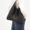 Marcie Hobo-Tasche aus genarbtem Leder Marcie Hobo-Tasche aus genarbtem Leder