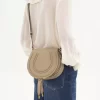 Marcie Satteltasche aus genarbtem Leder Marcie Satteltasche aus genarbtem Leder