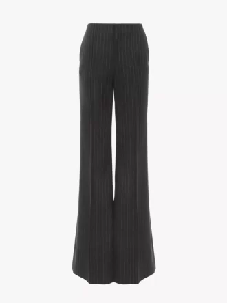 Maßgeschneiderte Bootcut-Hose aus Wolle Maßgeschneiderte Bootcut-Hose aus Wolle