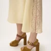 Midikleid mit dünnen Trägern aus Seidenjacquard und Spitze Midikleid mit dünnen Trägern aus Seidenjacquard und Spitze