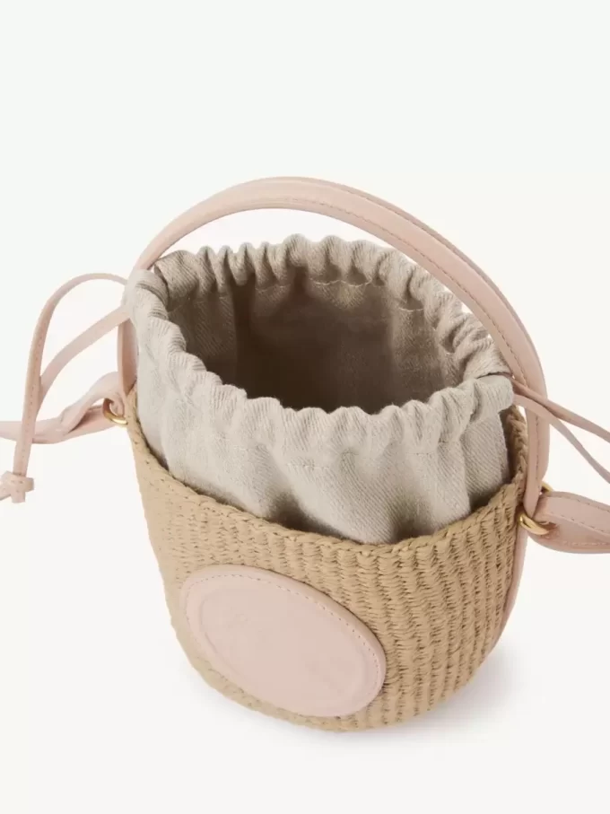 Mini-Medaillenkorb mit Pferden aus Naturfasern Mini-Medaillenkorb mit Pferden aus Naturfasern