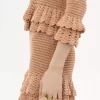 Mini-Shorts mit Rüschen aus Häkelstrick