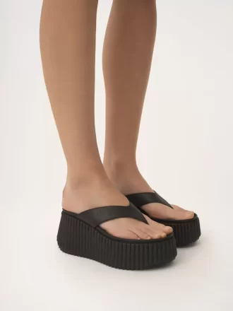 Nama Keilsandalette Nama Keilsandalette