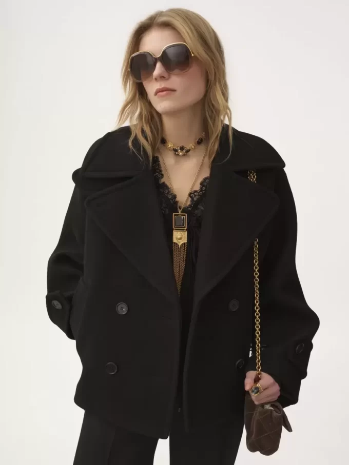 Oversize-Kurzmantel aus Wolle