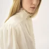 Oversize-Rüschenbluse aus Seidenjacquard Oversize-Rüschenbluse aus Seidenjacquard