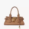 Paddington-Tasche aus genarbtem Leder Paddington-Tasche aus genarbtem Leder