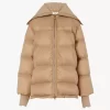 Pufferjacke mit hohem Kragen aus glänzendem Nylon Pufferjacke mit hohem Kragen aus glänzendem Nylon