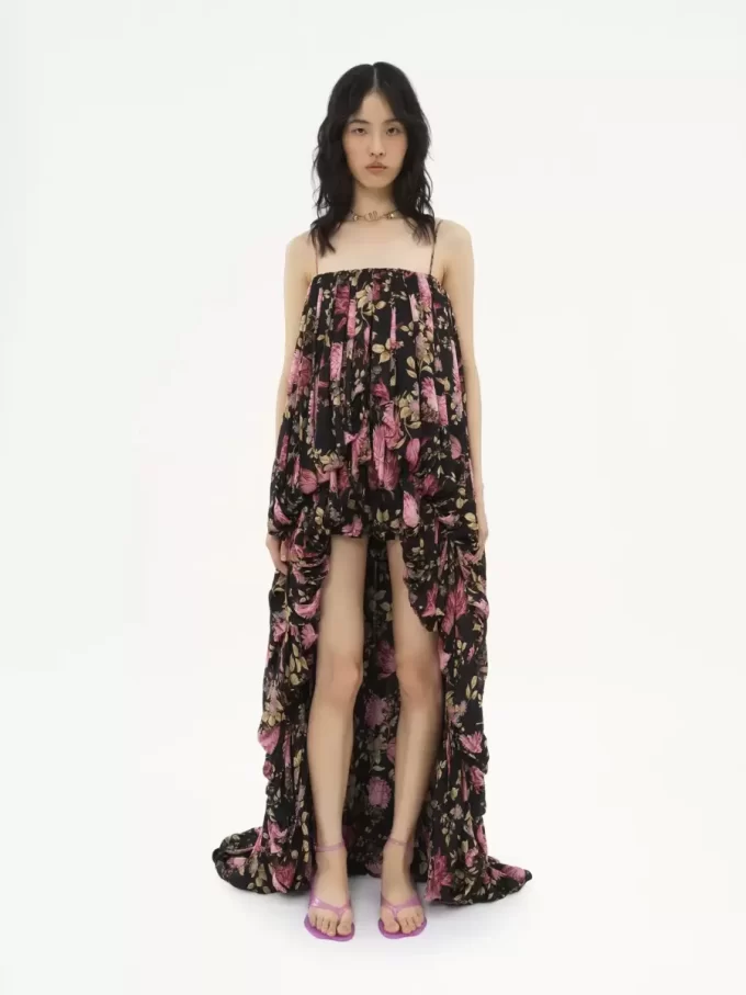 Ärmelloser Jumpsuit mit hohem Bund aus Seidencharmeuse Ärmelloser Jumpsuit mit hohem Bund aus Seidencharmeuse