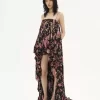 Ärmelloser Jumpsuit mit hohem Bund aus Seidencharmeuse Ärmelloser Jumpsuit mit hohem Bund aus Seidencharmeuse