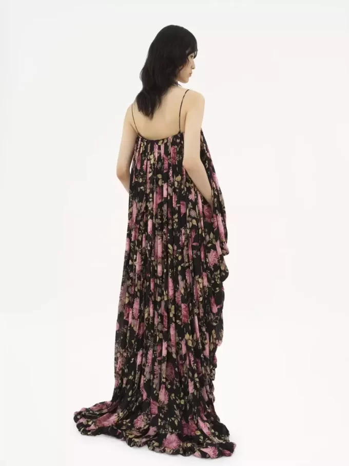Ärmelloser Jumpsuit mit hohem Bund aus Seidencharmeuse Ärmelloser Jumpsuit mit hohem Bund aus Seidencharmeuse