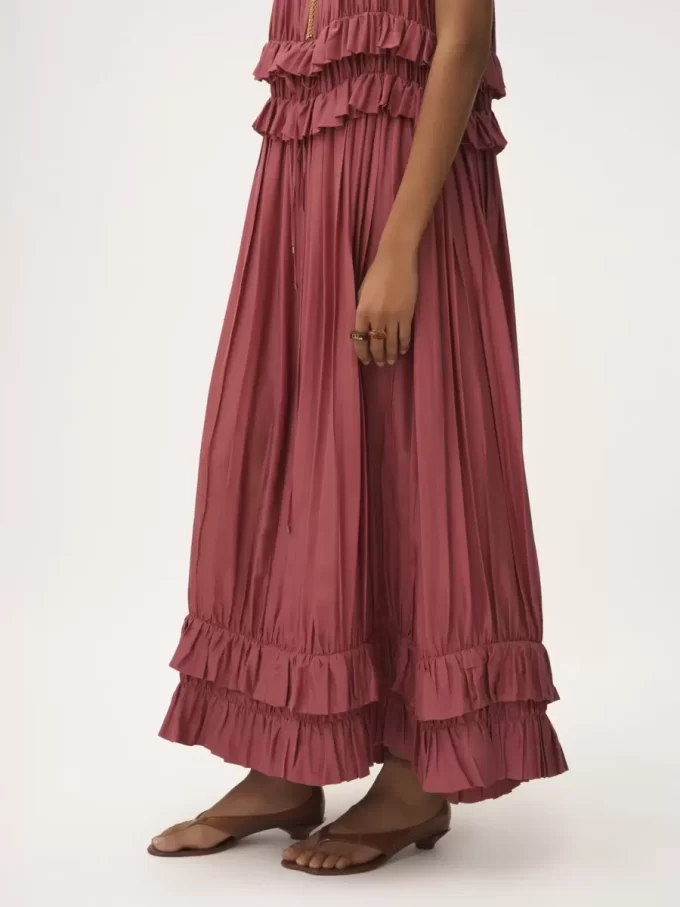 Ärmelloses langes Kleid aus gewaschenem Seidenpongé Ärmelloses langes Kleid aus gewaschenem Seidenpongé